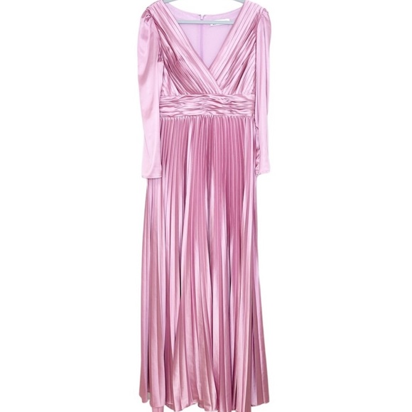 Mac Duggal Dusty Lilac Pleated Long Sleeve Chiffon A-Line Gown 26542 size 14 - Picture 5 of 7